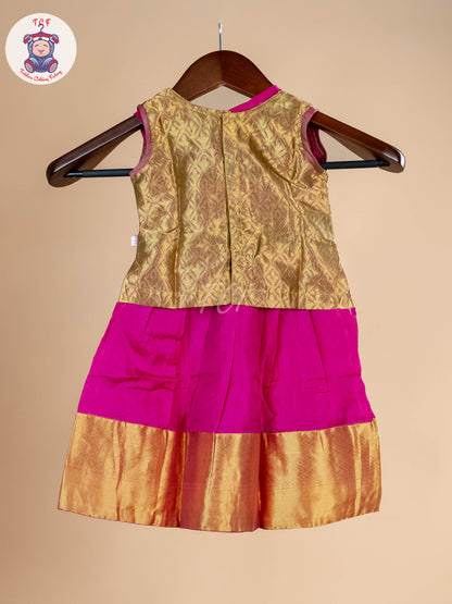 Girls Readymade Pure Pattu Pavadai Sattai