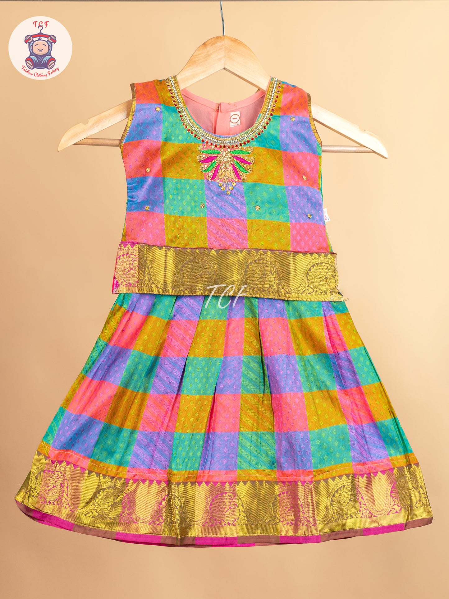 Girls Readymade Pure Pattu Pavadai Sattai