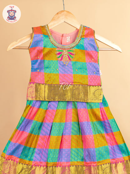 Girls Readymade Pure Pattu Pavadai Sattai