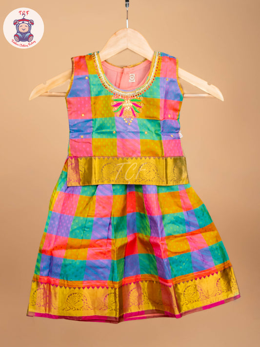 Girls Readymade Pure Pattu Pavadai Sattai