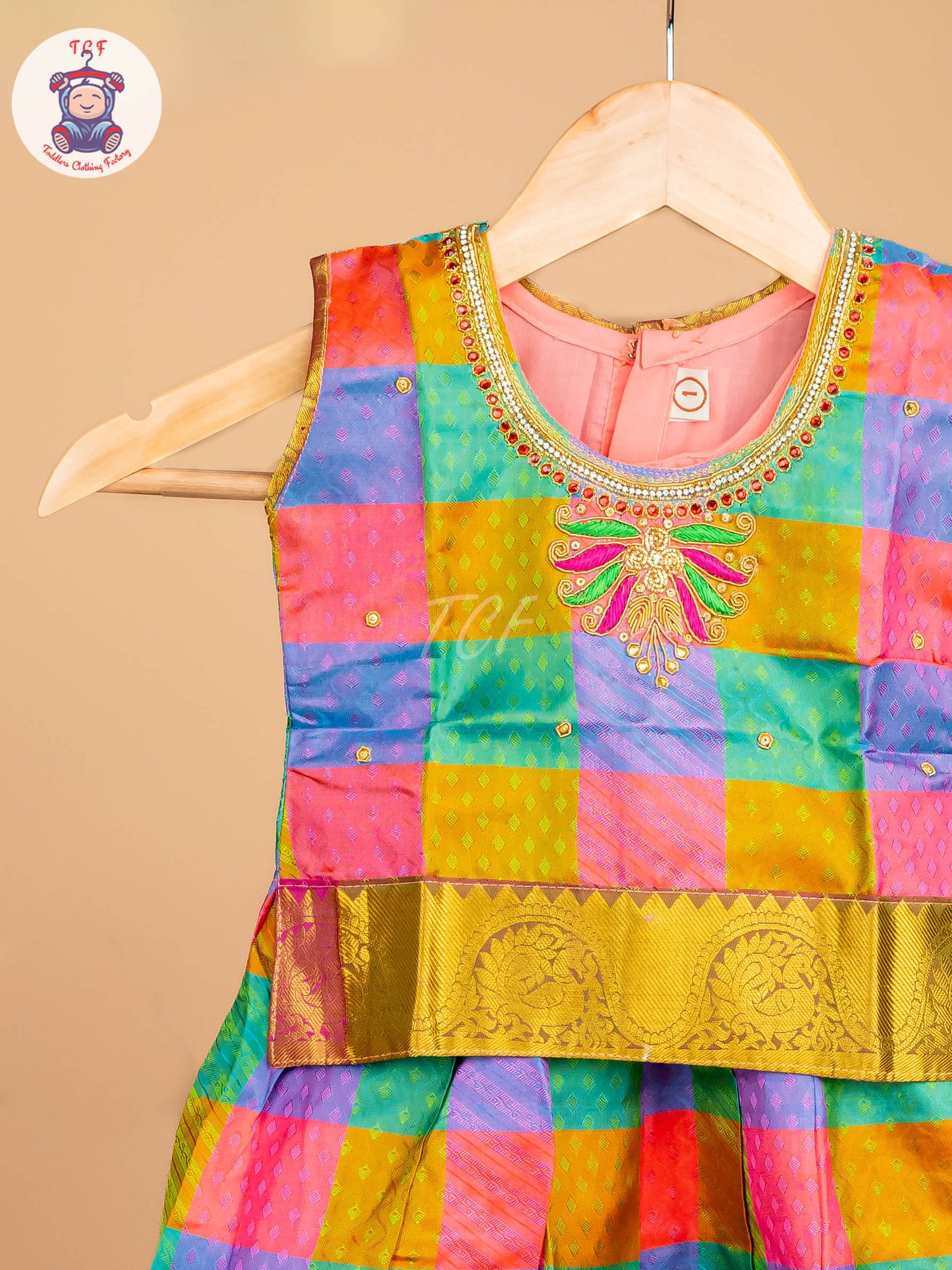Girls Readymade Pure Pattu Pavadai Sattai