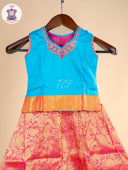 Girls Readymade Pure Pattu Pavadai Sattai