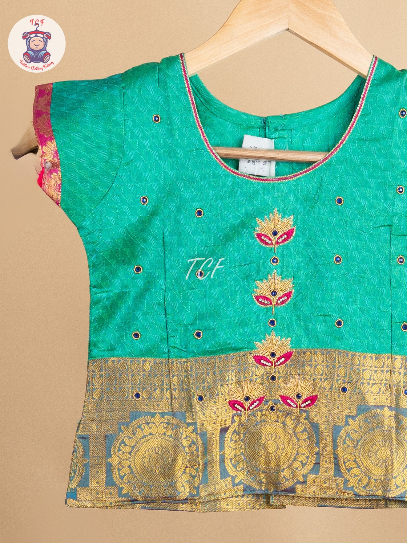 Girls Readymade Pure Pattu Pavadai Sattai