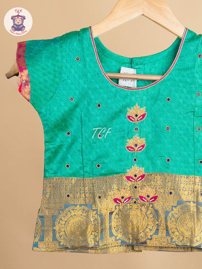 Girls Readymade Pure Pattu Pavadai Sattai
