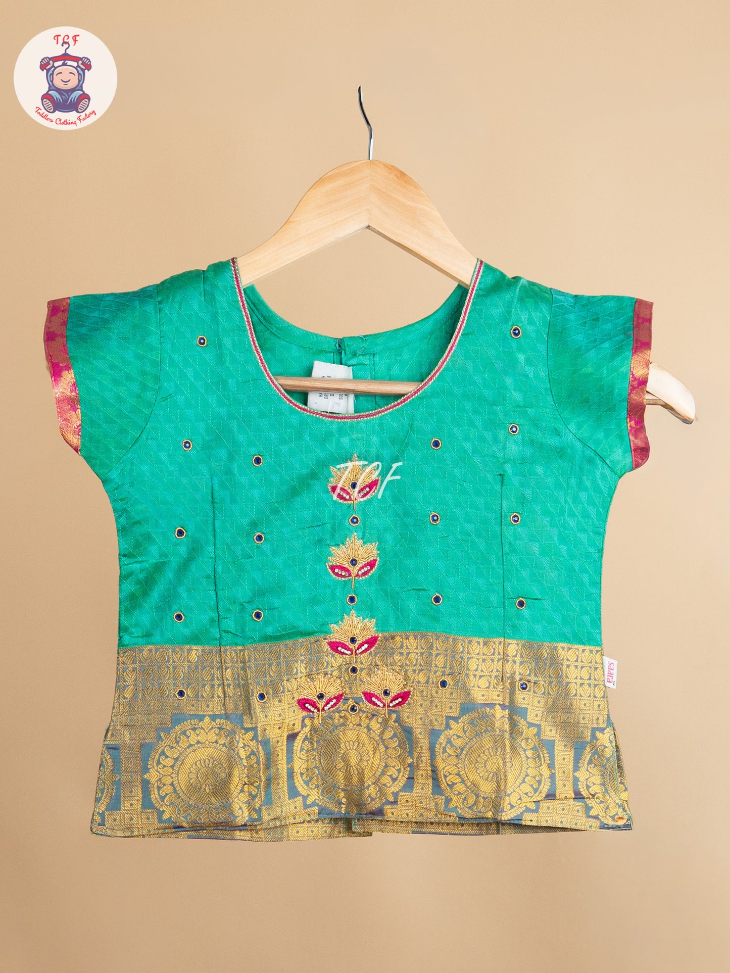Girls Readymade Pure Pattu Pavadai Sattai