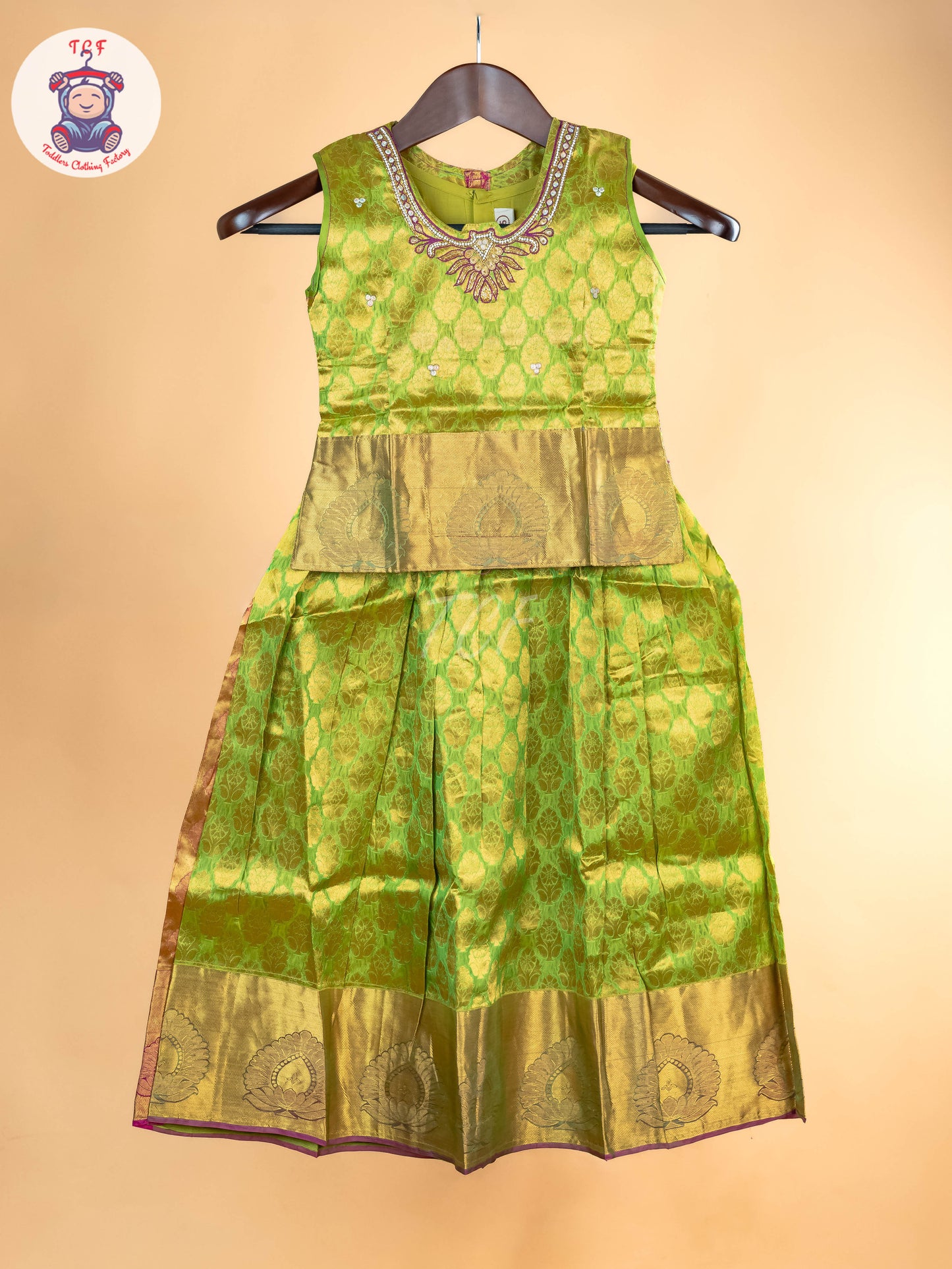 Girls Readymade Pure Pattu Pavadai Sattai