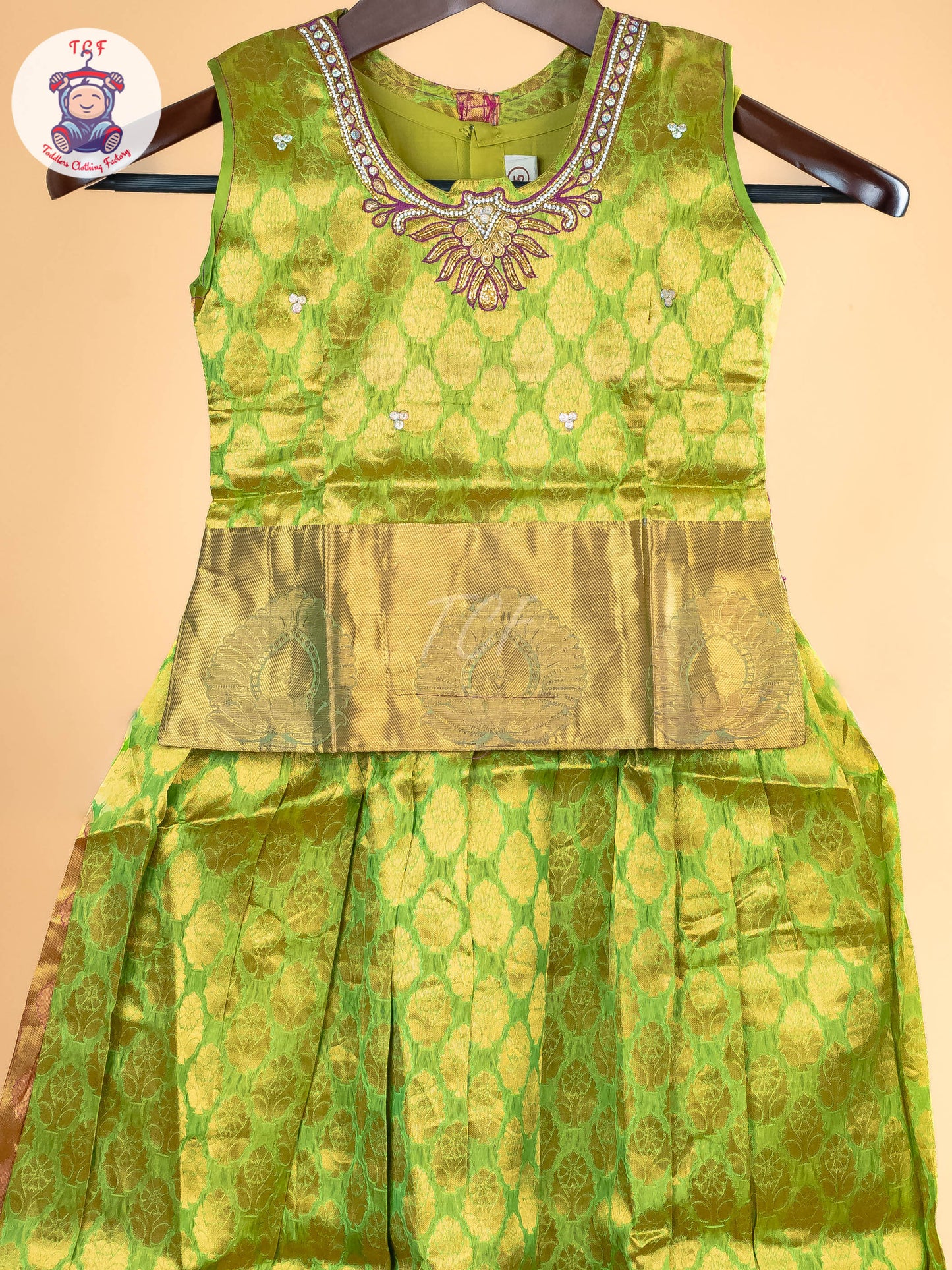 Girls Readymade Pure Pattu Pavadai Sattai