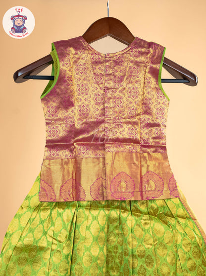 Girls Readymade Pure Pattu Pavadai Sattai