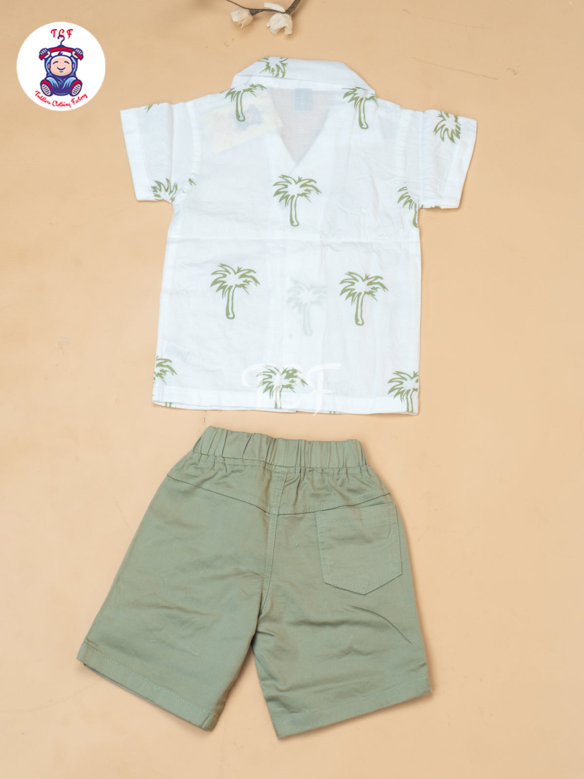 White - Boys Readymade Spread Collor Shirts & Shorts
