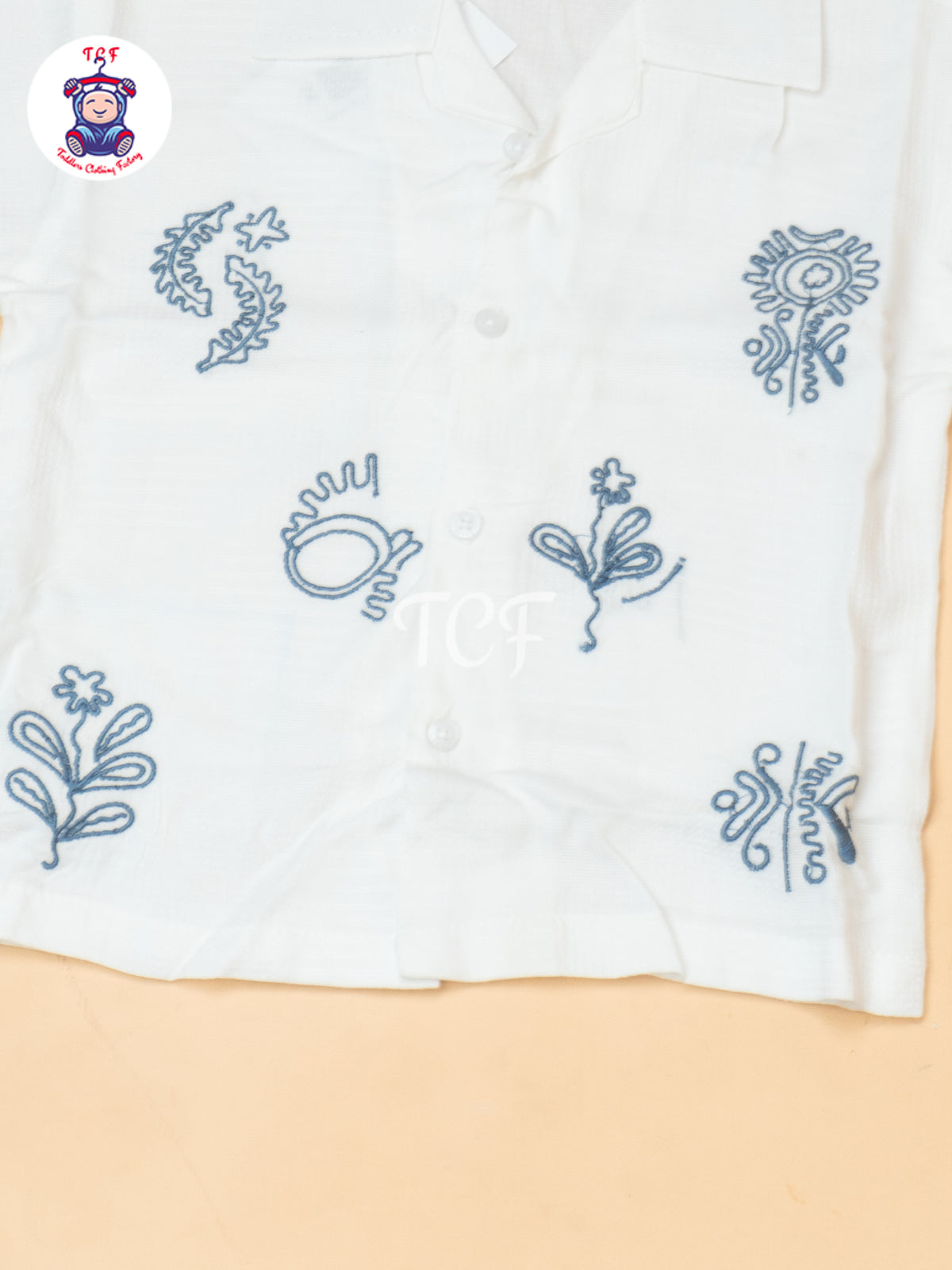White - Boys Readymade Spread Collor Shirts & Shorts
