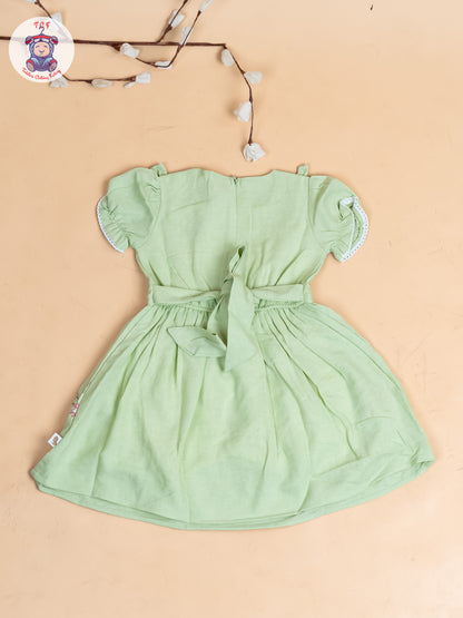 Pista Green - Girls Wrinkled Cotton Embroidered Frocks