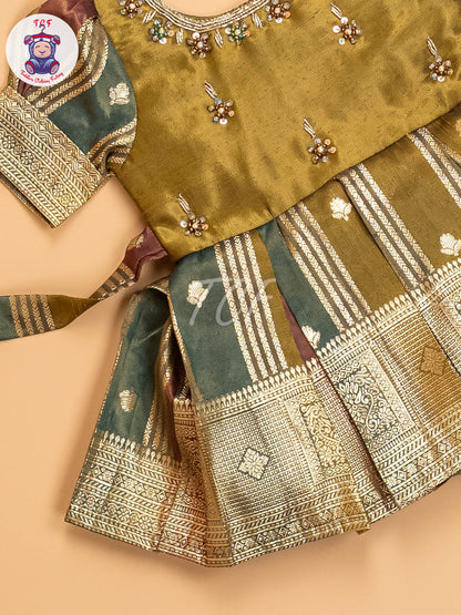 Green & Gold  - Kids Readymade Frocks