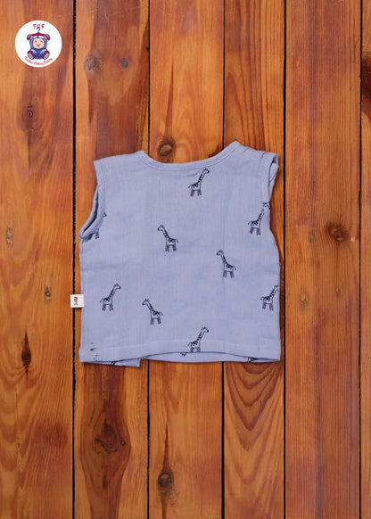 Blue Giraffe - Unisex Muslin Jabla