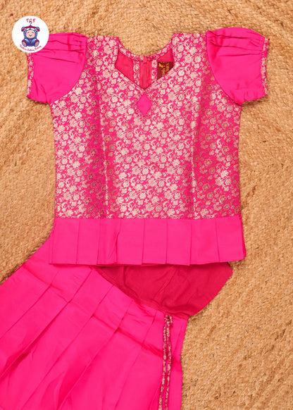Shades of Pink - Pavadai Sattai