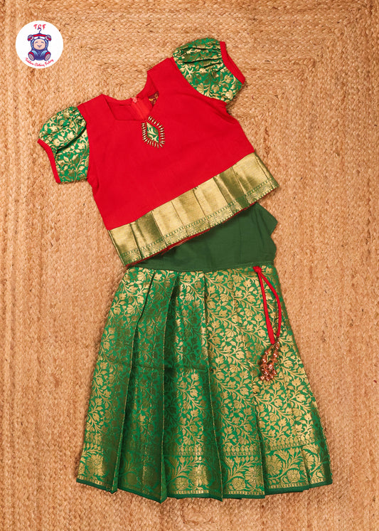 Red & Green - Pavadai Sattai