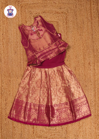Magenta - Pavadai Sattai