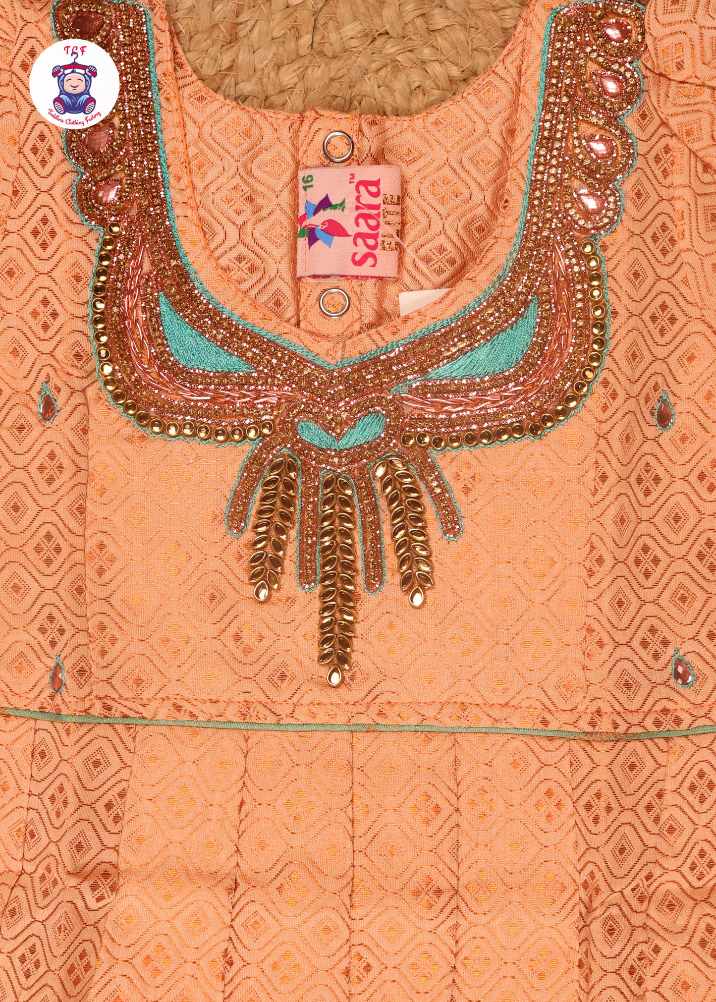Ramar Green & Sandal - Pavadai Sattai