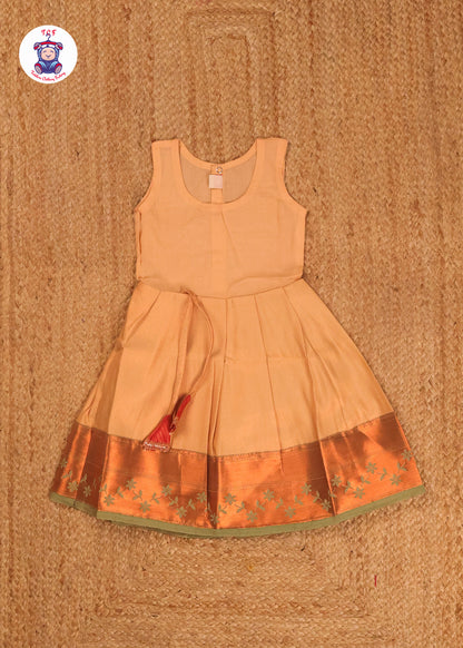 Copper & Cream - Pavadai Sattai